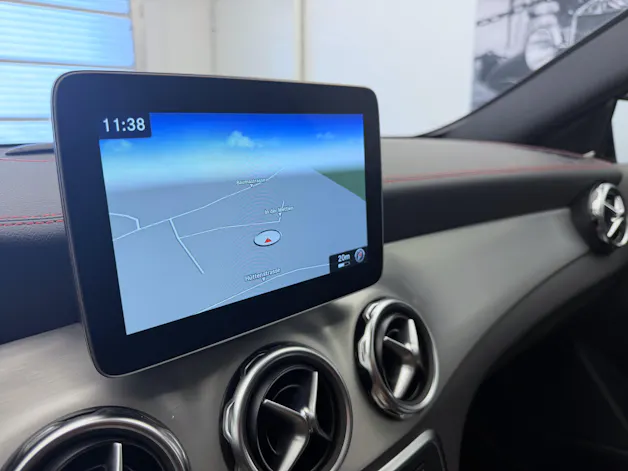 Mercedes-Benz GLA 250 AMG Line 4Matic 7G-DCT