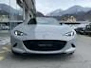 Mazda MX-5 RF Skyactiv-G 132 Exclusive-line