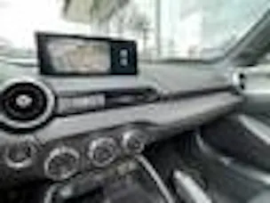 Mazda MX-5 RF Skyactiv-G 132 Exclusive-line