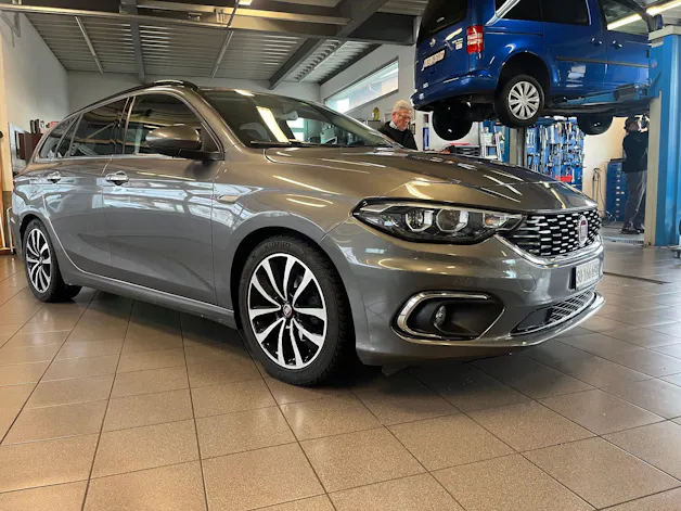 Fiat Tipo 1.4TJet Station Wagon Lounge Leder