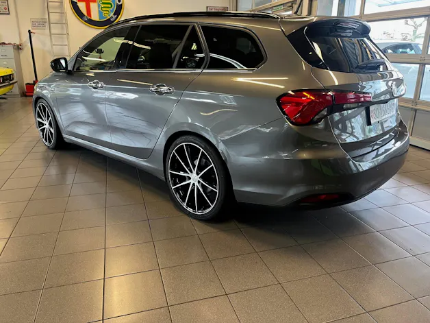 Fiat Tipo 1.4TJet Station Wagon Lounge Leder