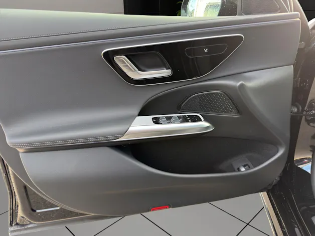 Mercedes-Benz E 220 d T 4Matic 9G-Tronic