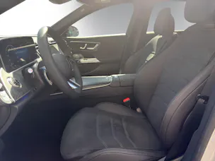 Mercedes-Benz E 220 d T 4Matic 9G-Tronic