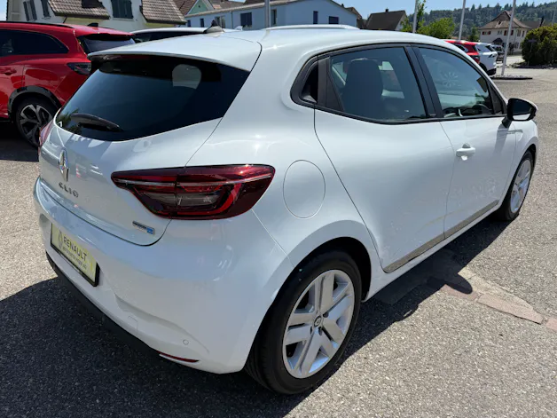 Renault Clio 1.6 E-Tech Zen