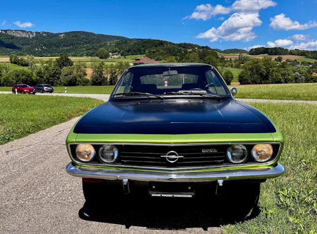 Opel Monta 1900 SR