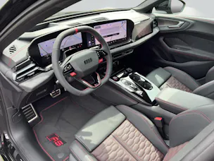 Audi RS 5 Avant TFSI 470 kW Tiptronic quattro
