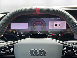 Audi RS 5 Avant TFSI 470 kW Tiptronic quattro