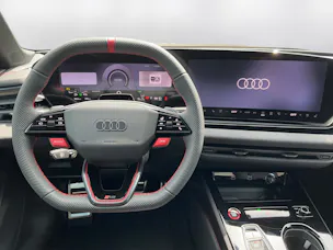 Audi RS 5 Avant TFSI 470 kW Tiptronic quattro