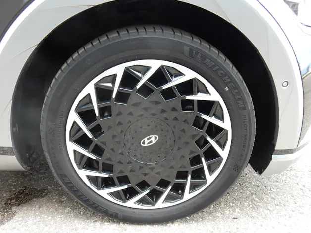 Hyundai Ioniq 5 72kWh First Edition 4WD