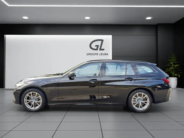 BMW 320e xDrive Touring