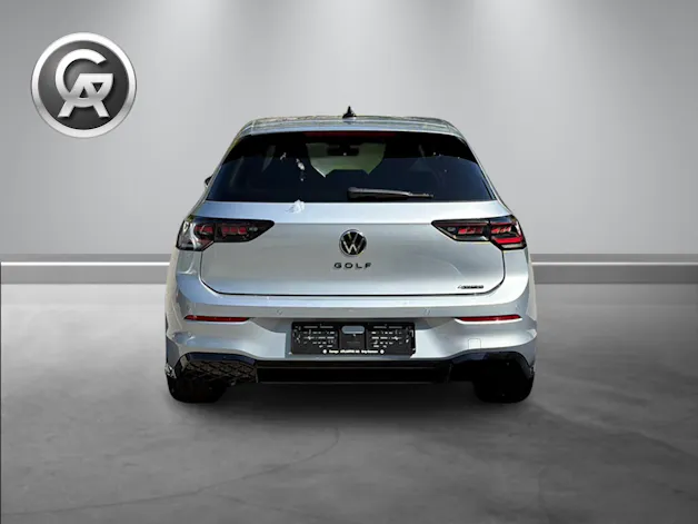 VW Golf 2.0 TSI R-Line DSG 4 Motion