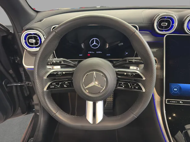 Mercedes-Benz GLC 200 4M - AMG / 360 Grad Kamera / DIGITAL LIGHT / Soundsystem