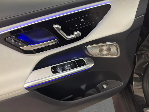 Mercedes-Benz GLC 200 4M - AMG / 360 Grad Kamera / DIGITAL LIGHT / Soundsystem