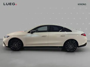 Mercedes-Benz CLA 250+ 85 kWh - EQ - AMG / DISTRONIC / Rückfahrkamera / Panorama-Dach