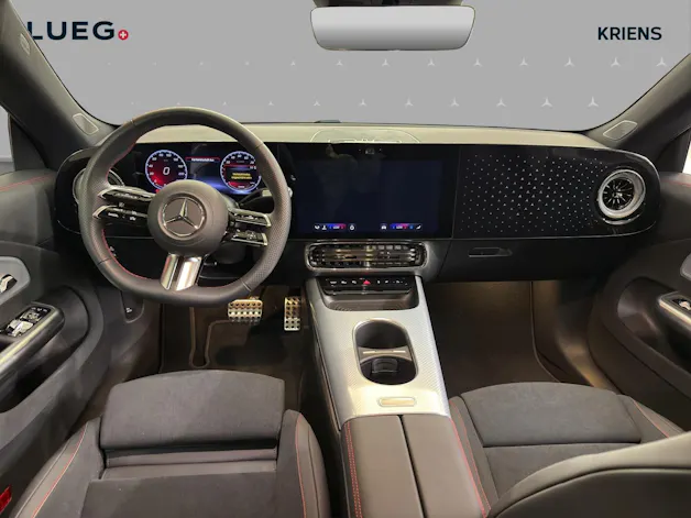 Mercedes-Benz CLA 250+ 85 kWh - EQ - AMG / DISTRONIC / Rückfahrkamera / Panorama-Dach