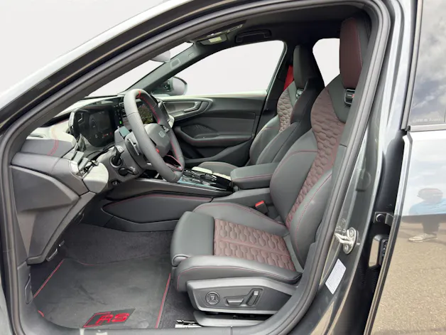Audi RS 5 Avant quattro 470 kW 639PS