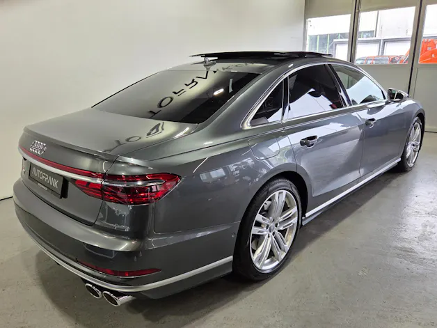 Audi S8 4.0 V8 TFSI quattro T-Tronic