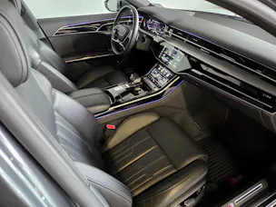 Audi S8 4.0 V8 TFSI quattro T-Tronic