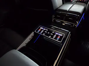 Audi S8 4.0 V8 TFSI quattro T-Tronic