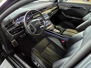 Audi S8 4.0 V8 TFSI quattro T-Tronic