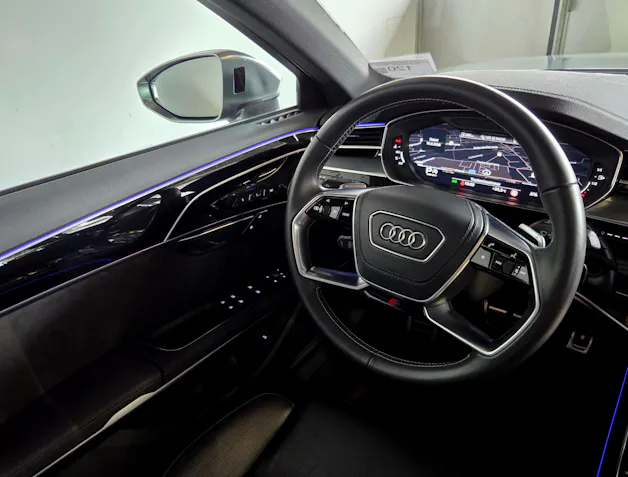 Audi S8 4.0 V8 TFSI quattro T-Tronic