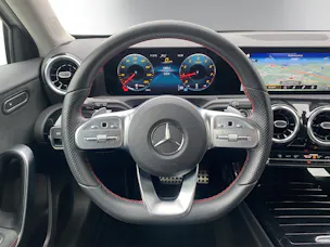 Mercedes-Benz A 200 AMG Line 4Matic