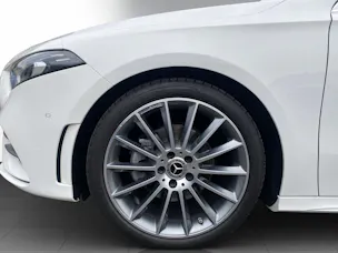 Mercedes-Benz A 200 AMG Line 4Matic