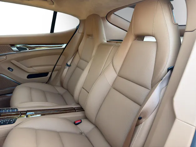 Porsche Panamera Turbo S 4.8