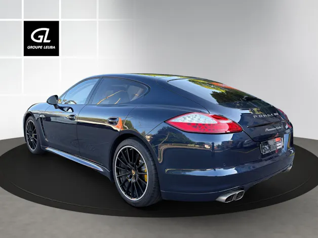 Porsche Panamera Turbo S 4.8
