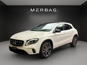Mercedes-Benz GLA 200