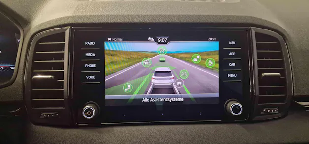 Škoda Karoq 2.0 TSI SportLine 4x4 DSG