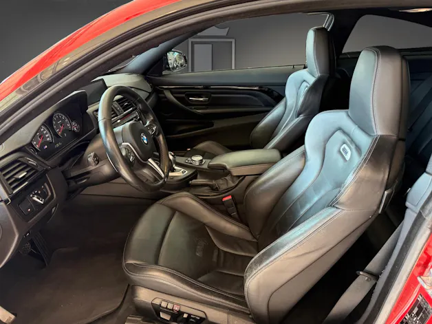 BMW M4 Coupé DKG
