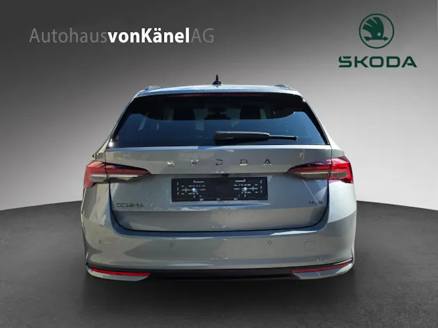 Škoda Octavia Combi 2.0 TSI DSG Selection 4x4