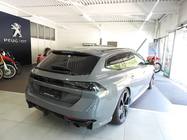 Peugeot 508 SW Hybrid4 360 e 4x4 Sport Engineered