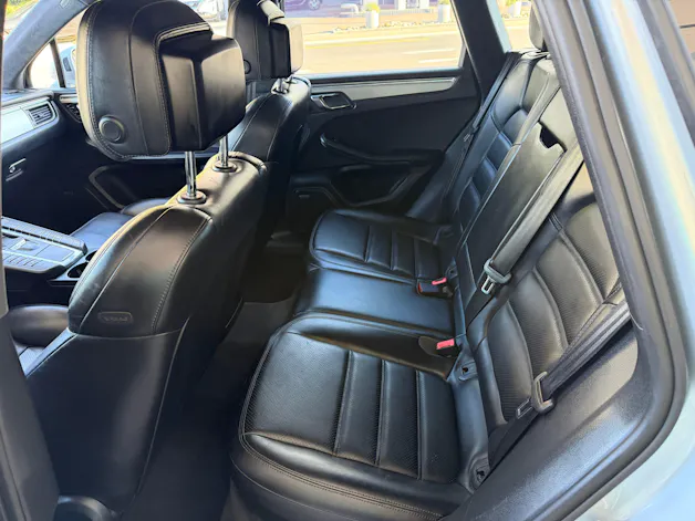 Porsche Macan Turbo PDK