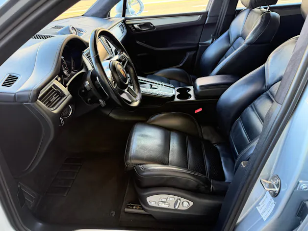 Porsche Macan Turbo PDK