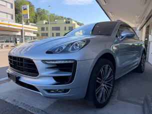 Porsche Macan Turbo PDK