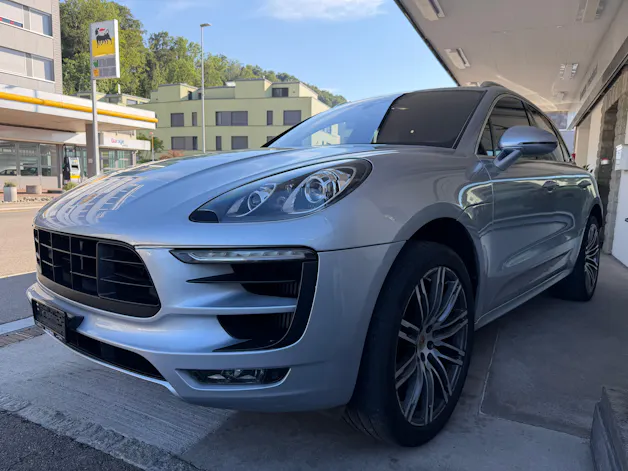 Porsche Macan Turbo PDK