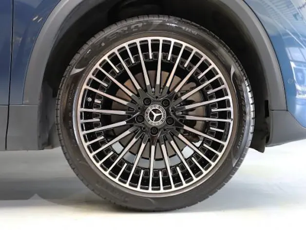 MERCEDES-BENZ EQA 350 4Matic