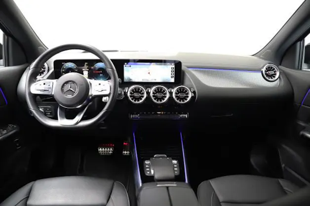 MERCEDES-BENZ EQA 350 4Matic