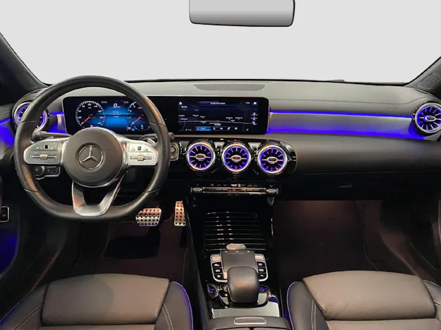 Mercedes-Benz A 220 AMG Line Limousine