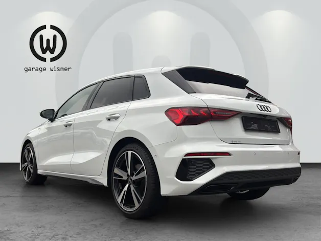 Audi A3 Sportback 35 TFSI S line Attraction S-tronic