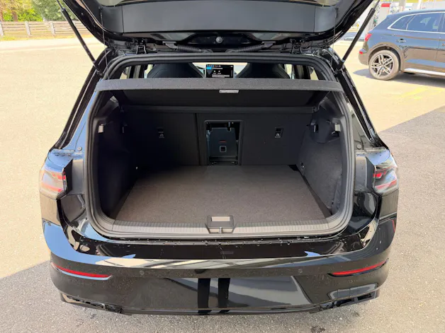 VW Golf 1.5 e TSI mHEV R-Line DSG