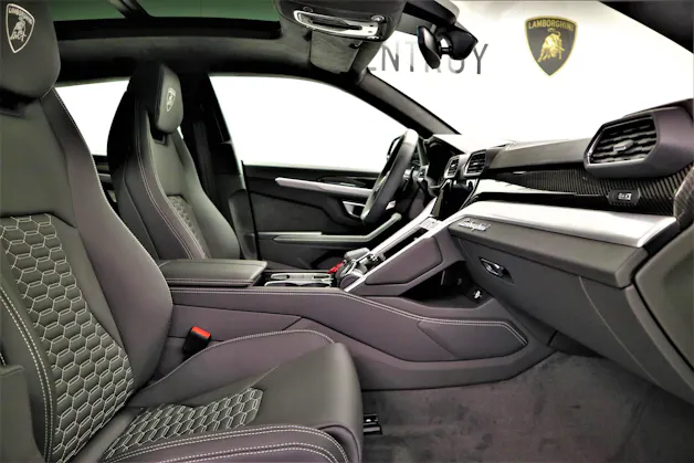 Lamborghini Urus E-Gear