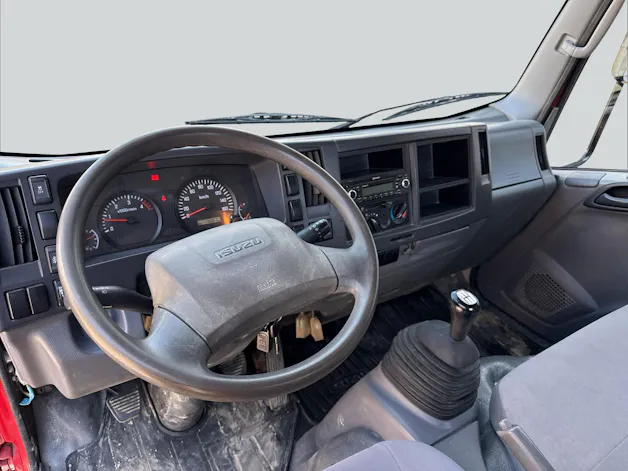Isuzu NLR 85 - L 35 E Adaptor