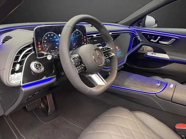 MERCEDES-BENZ E 220 d 4MATIC T-Modell