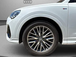 Audi Q3 35 TDI S line quattro S-tronic