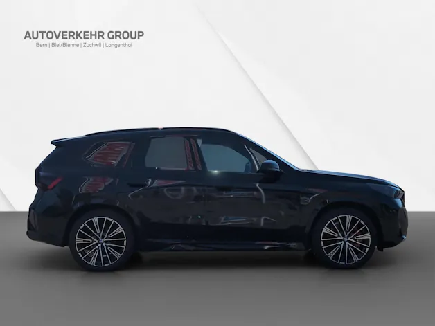 BMW iX1 xDrive 30 M Sport Pro