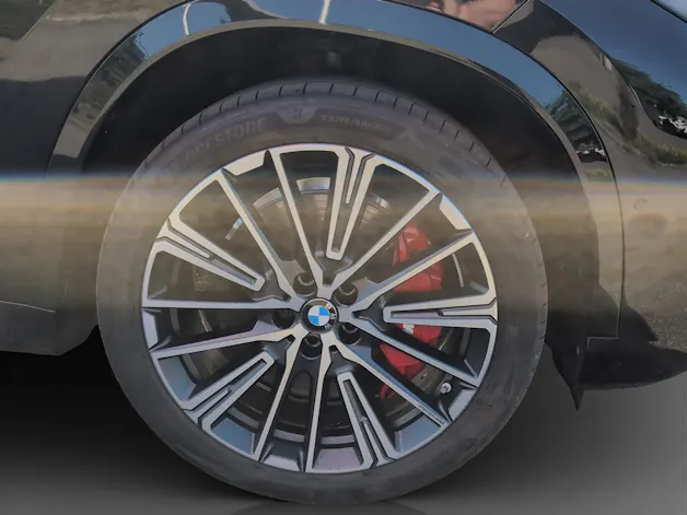 BMW iX1 xDrive 30 M Sport Pro