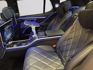 Mercedes-Benz EQS SUV 680 Maybach
